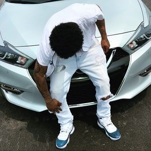 Meet your Posher, Jonathan